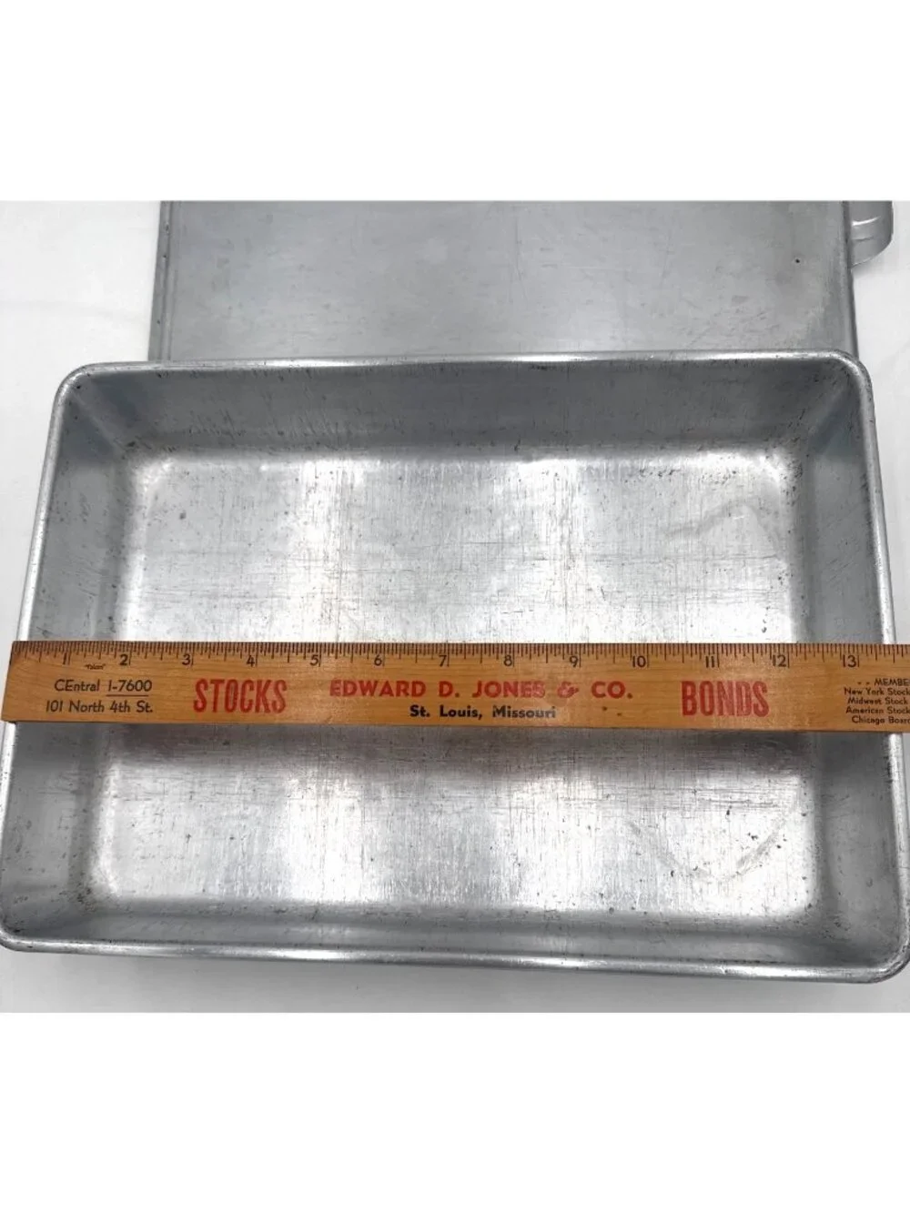 Aluminum 9x13 Cake Pan with lid